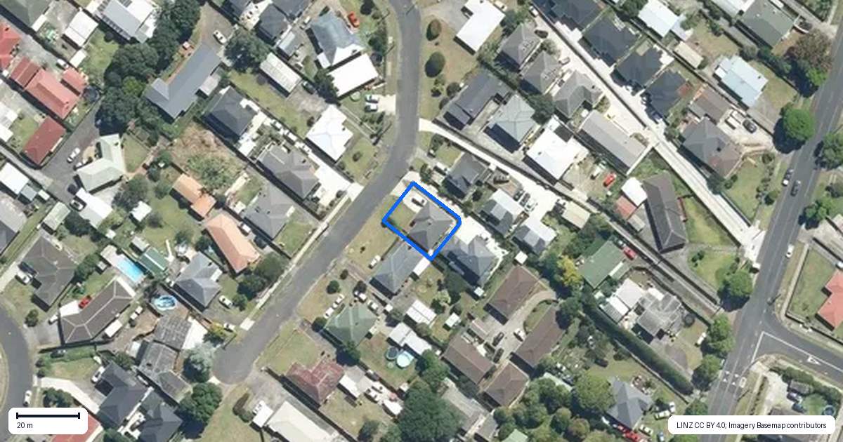 Property context map for 16 McDonald Road, Papatoetoe, Auckland