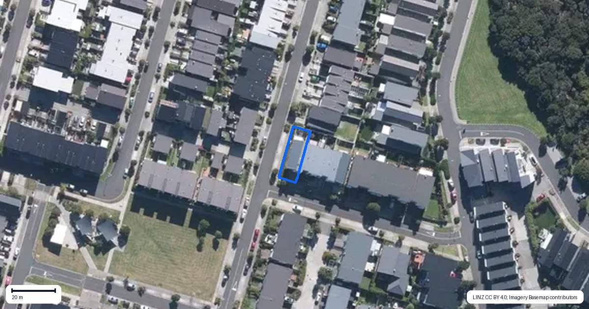 Property context map for 2 Skylark Road, Hobsonville, Auckland