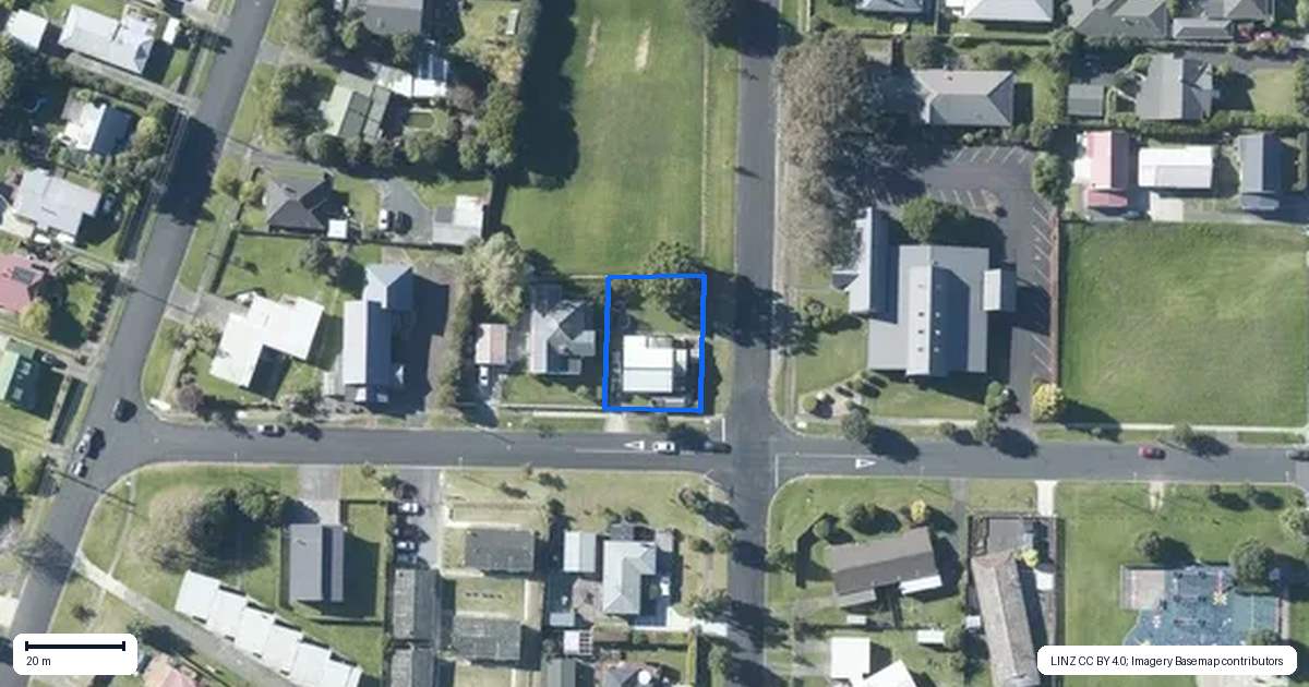 Property context map for 27 Domain Street, Waiuku