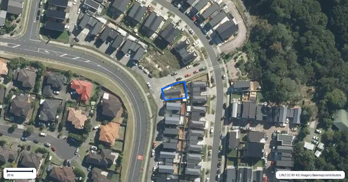 Property context map for 24 Waihou Crescent, Albany Heights, Auckland