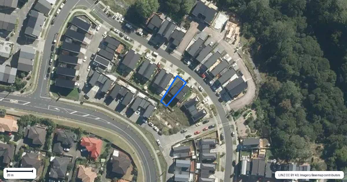 Property context map for 13 Waka Street, Albany Heights, Auckland