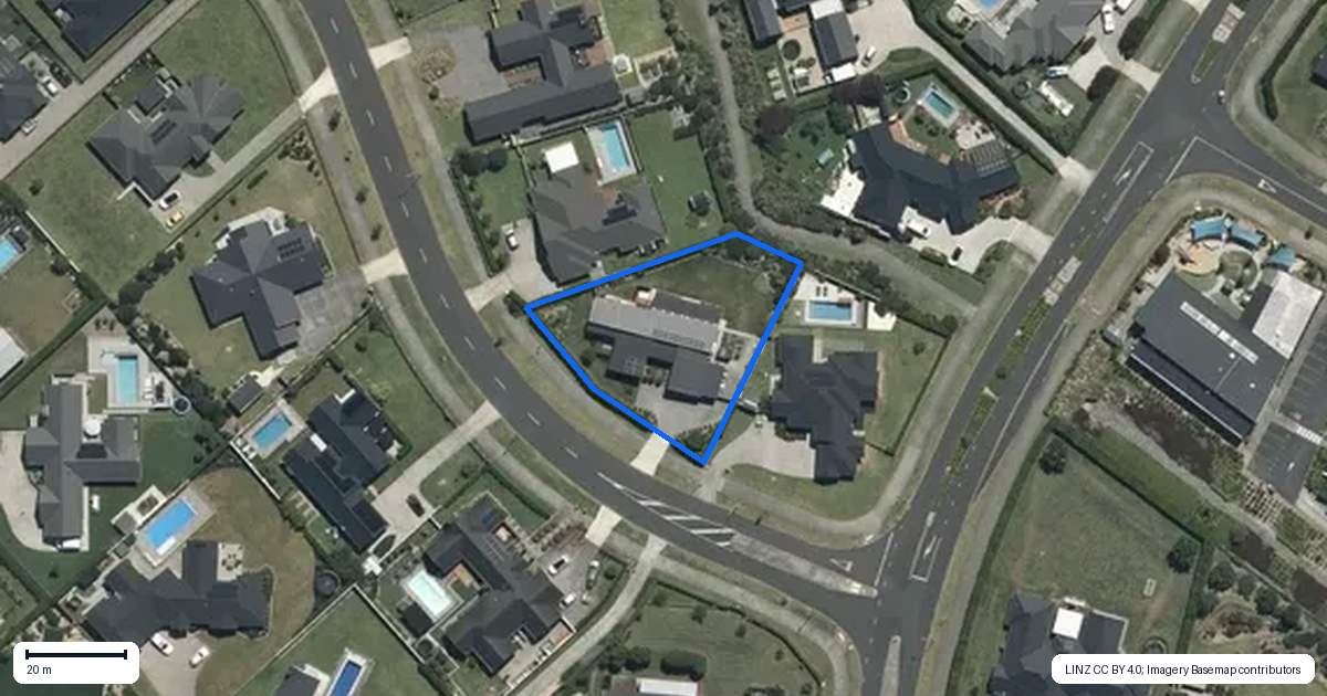 Property context map for 4 Moemoea Place, Cambridge