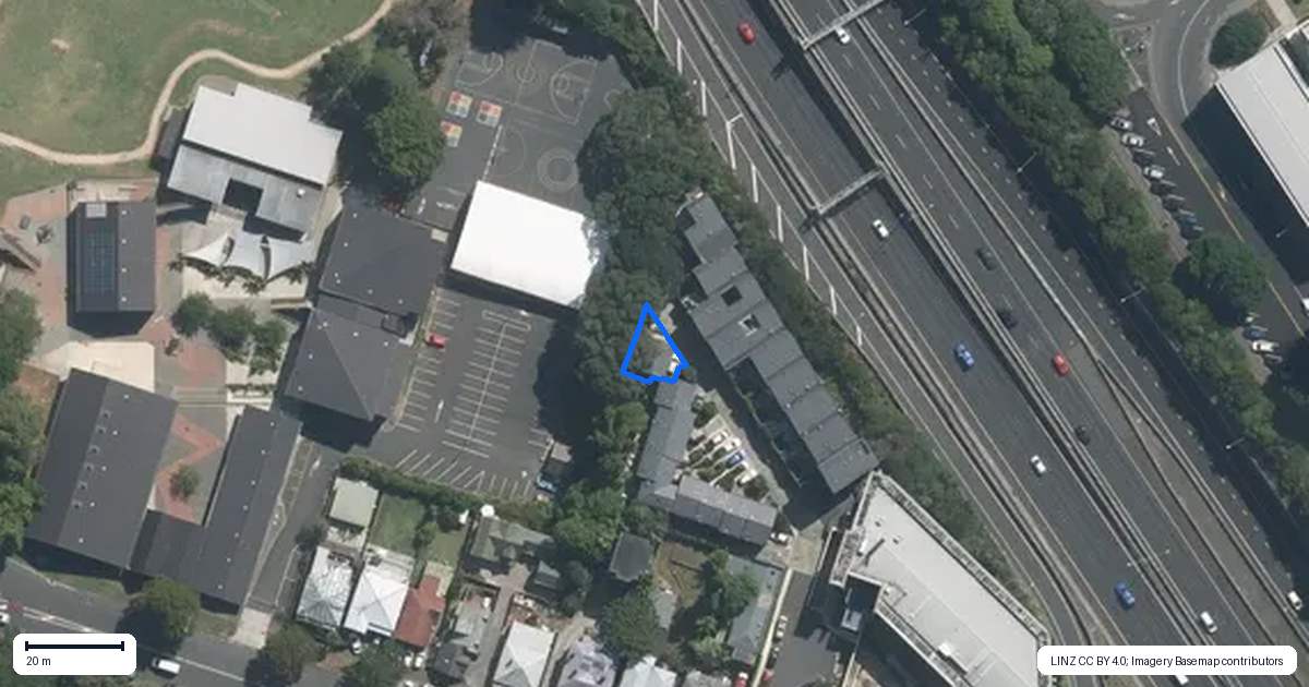 Property context map for 19 Foundries Lane, Freemans Bay, Auckland