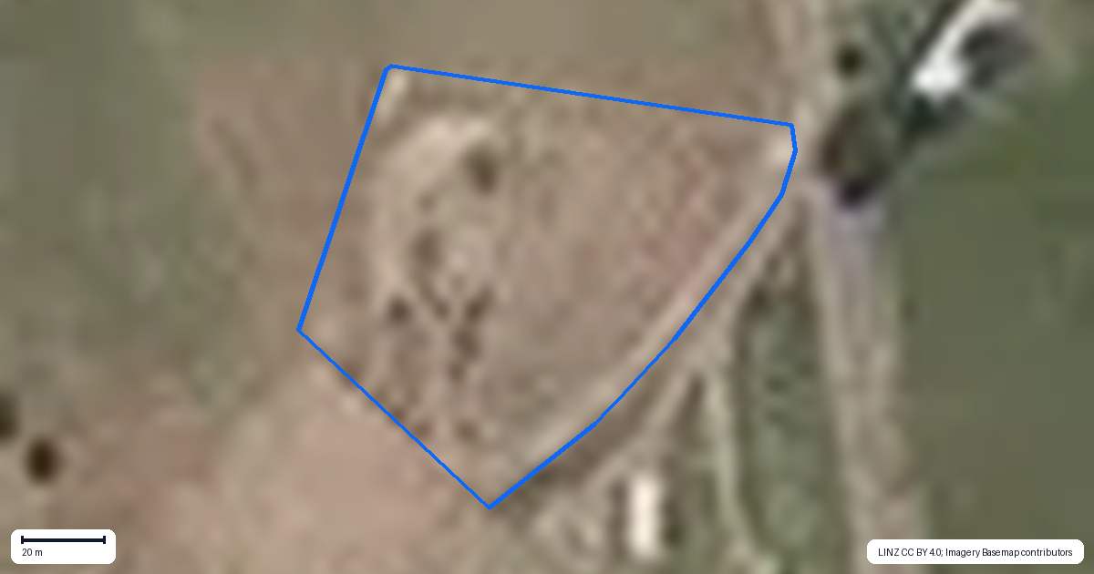 Property context map for 2564 Middle Road, Poukawa