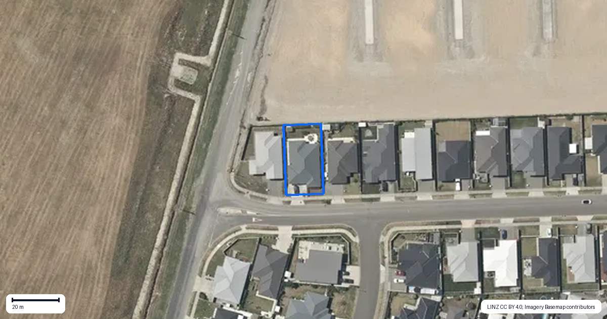 Property context map for 40 Hurunui Drive, Te Awa, Napier