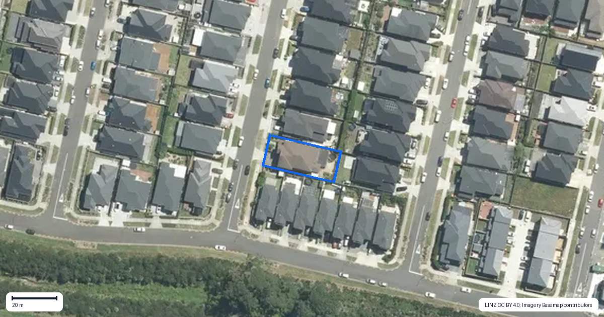 Property context map for 14 Matiki Road, Flat Bush, Auckland
