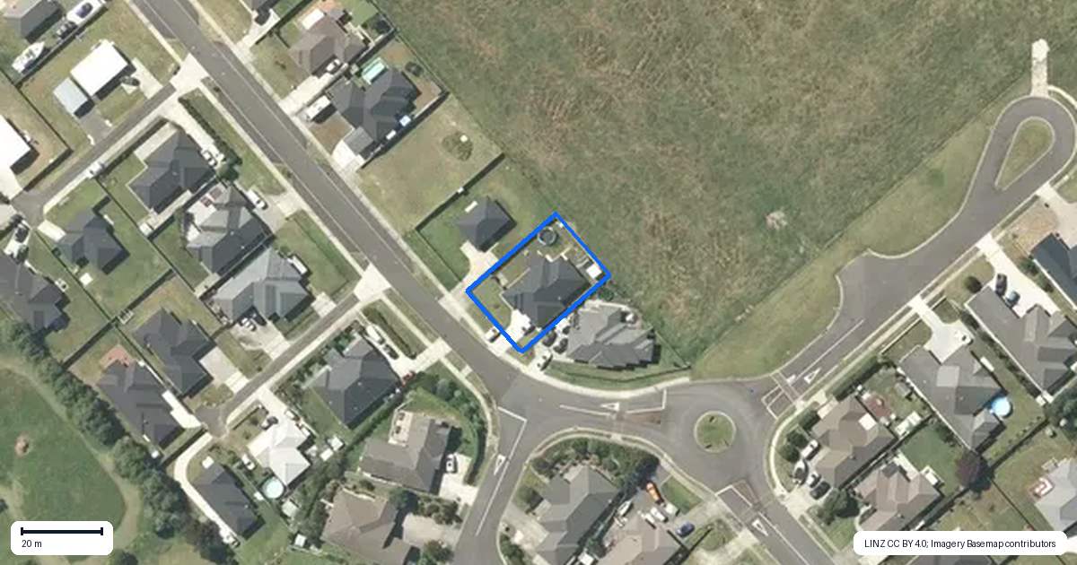 Property context map for 33 Eccles Avenue, Te Kauwhata