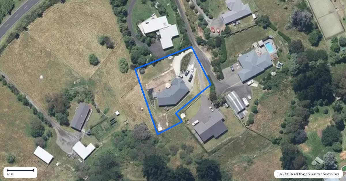 Property context map for 43 Montgomery Road, Westmere, Whanganui