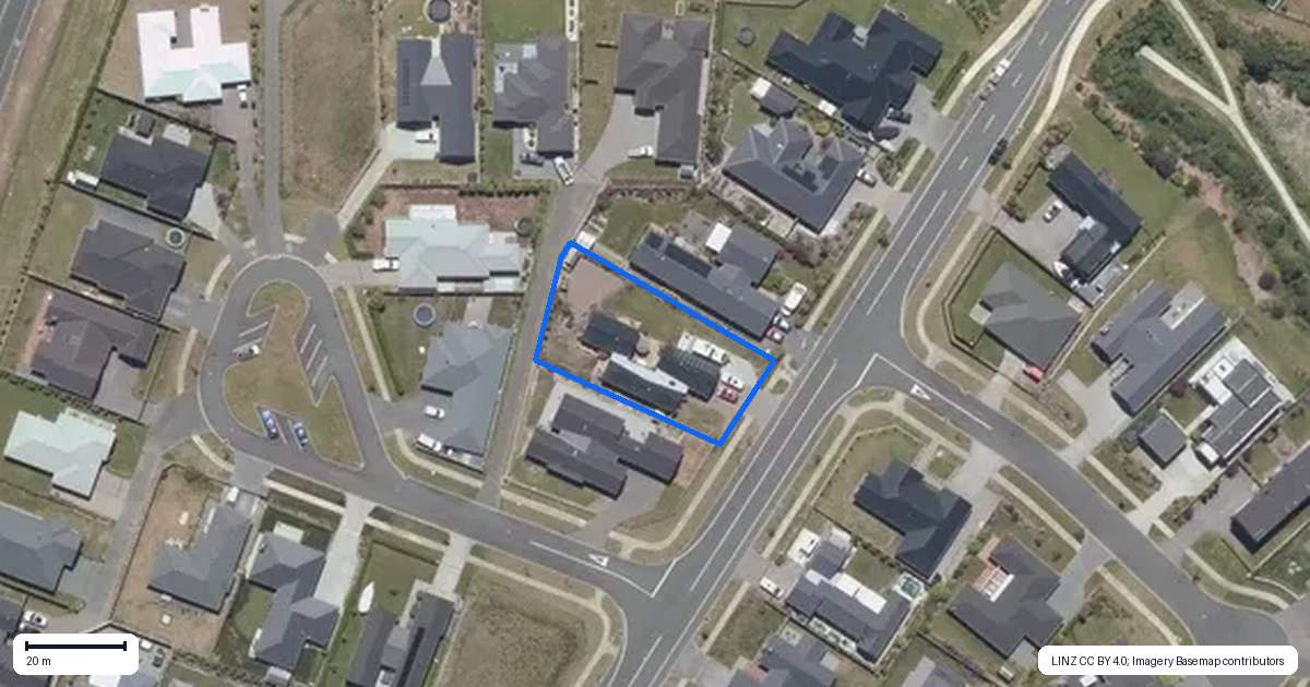 Property context map for 7 Tuapapa Road, Wharewaka, Taupo