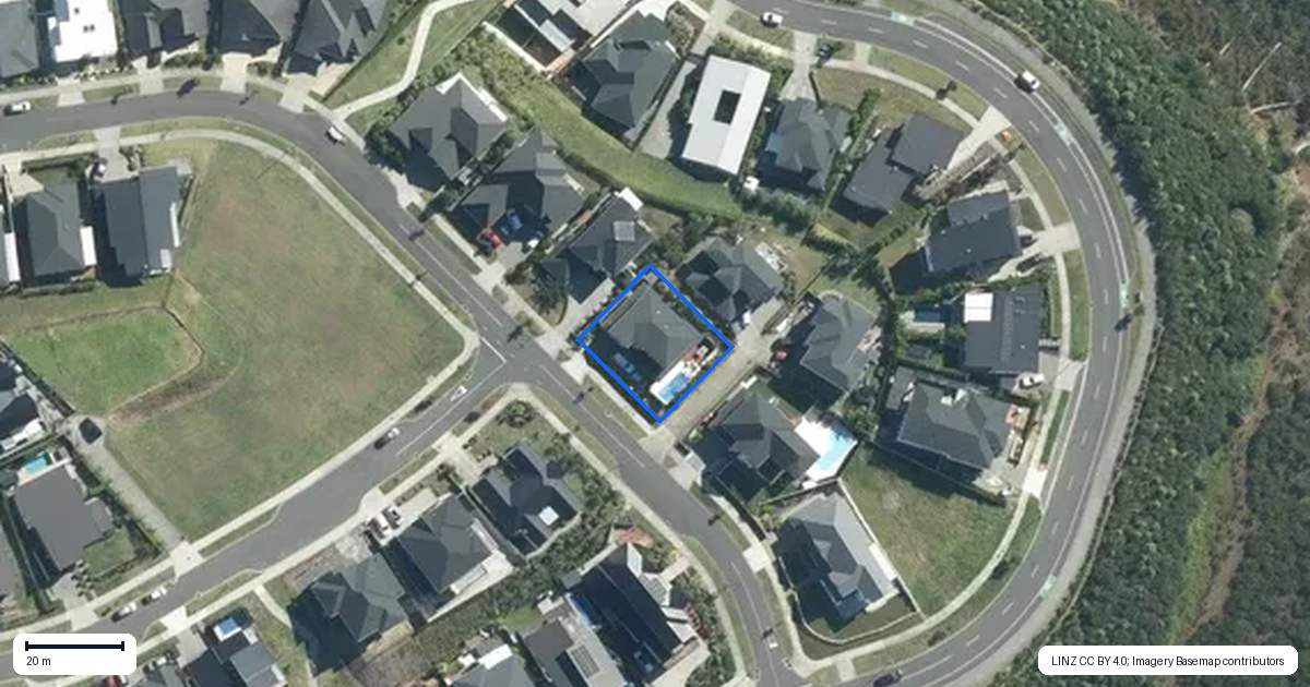 Property context map for 77 Maka Terrace, Orewa