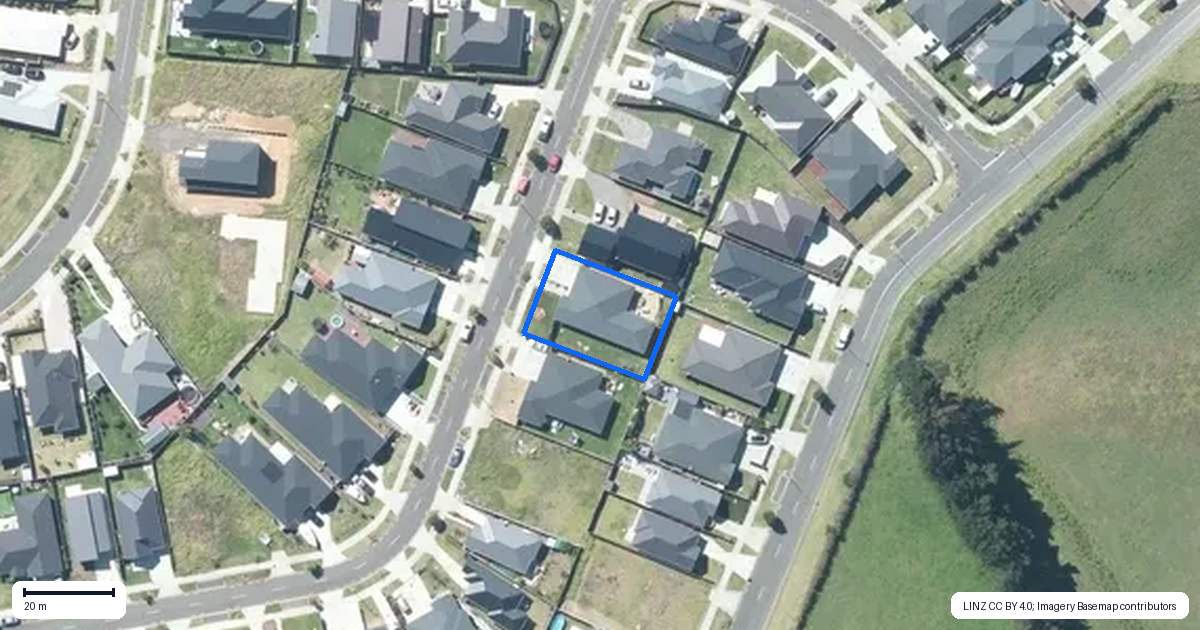 Property context map for 24 Opouatu Avenue, Glenbrook
