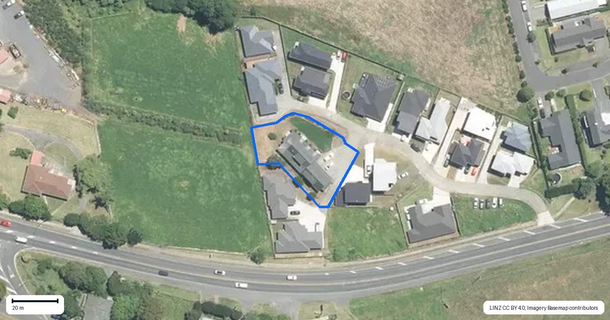 Property context map for 9 Ambedkar Way, Pukekohe