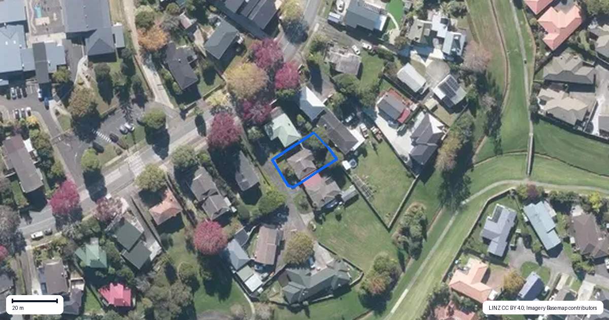 Property context map for 50B Mirrabooka Avenue, Botany Downs, Auckland
