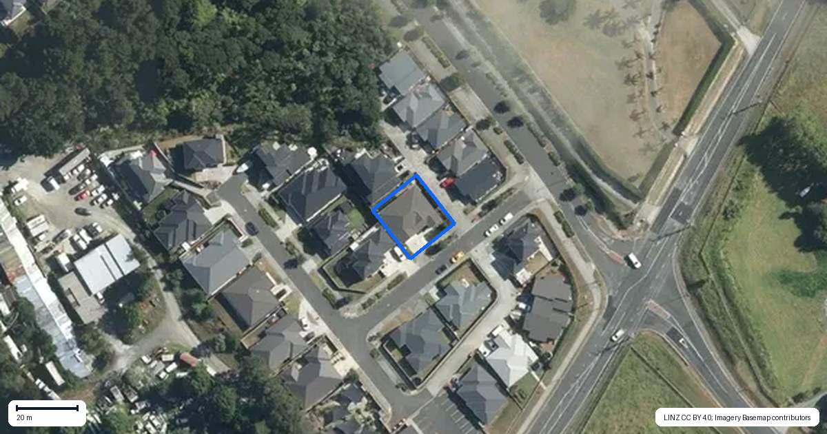 Property context map for 16 Sauterne Road, Kumeu