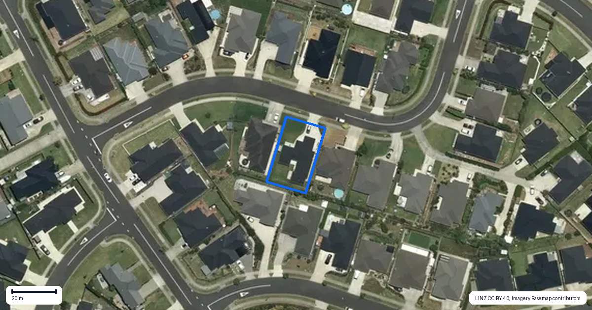 Property context map for 25 Lippiatt Crescent, Pokeno