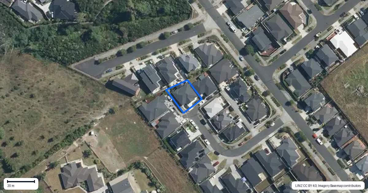 Property context map for 16 Verdot Close, Kumeu
