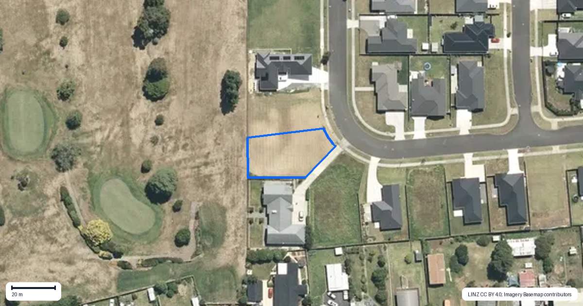 Property context map for 27 Murray Ward Drive, Te Kauwhata