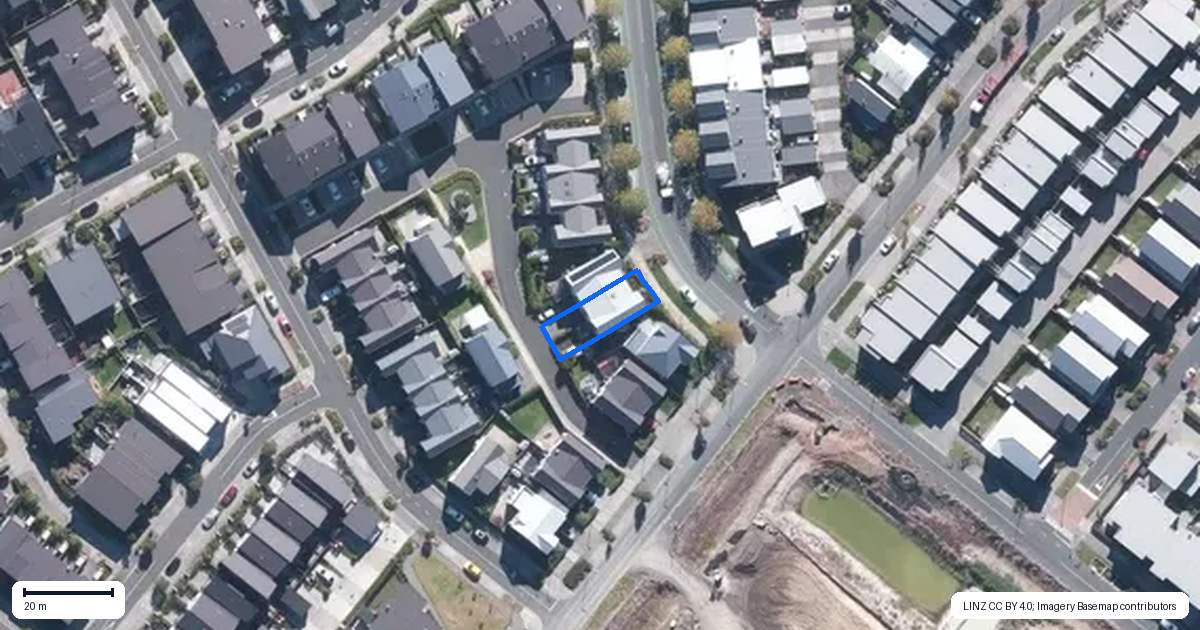 Property context map for 117 Squadron Drive, Hobsonville, Auckland