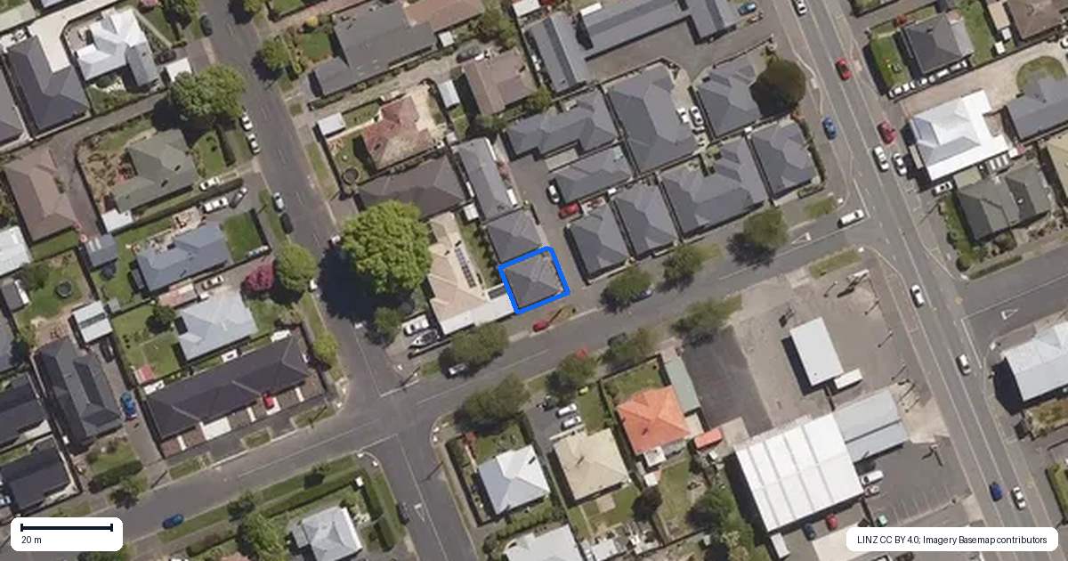 Property context map for 2 Bruce Street, Mosgiel