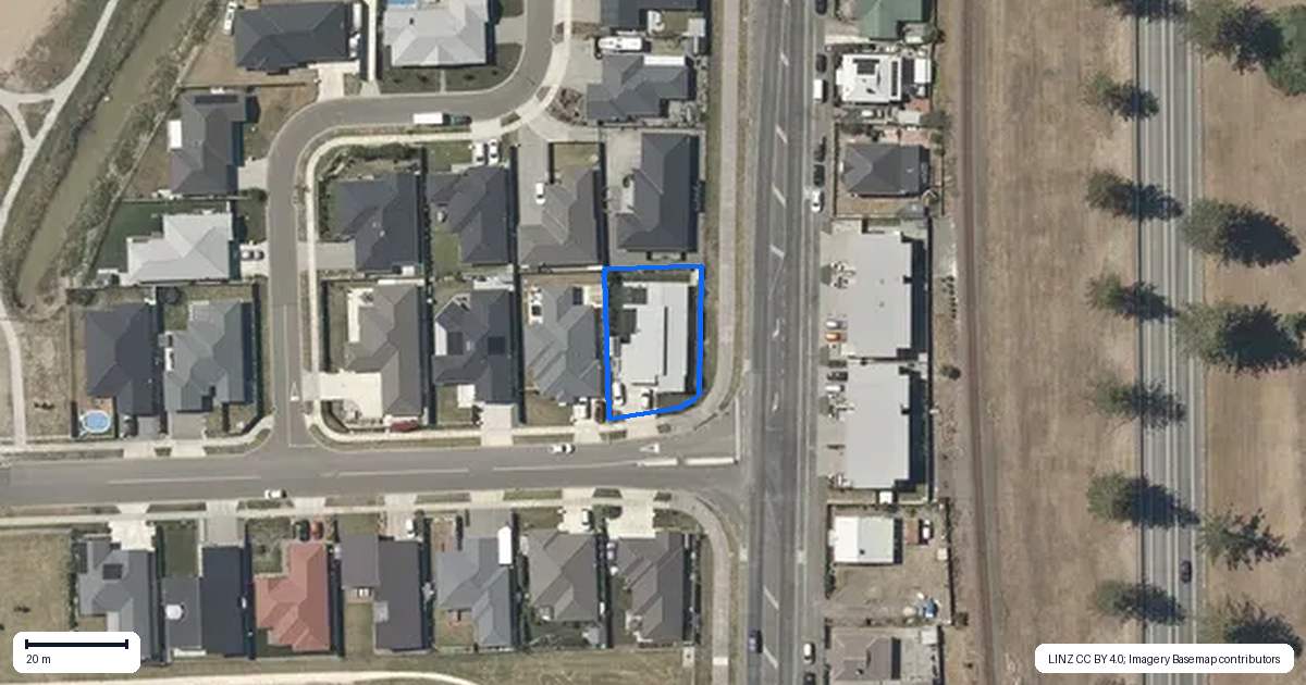 Property context map for 2 Hurunui Drive, Te Awa, Napier