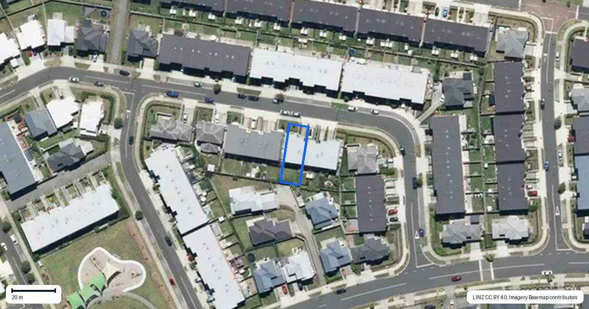 Property context map for 21 Vincent McGrath Crescent, Swanson, Auckland