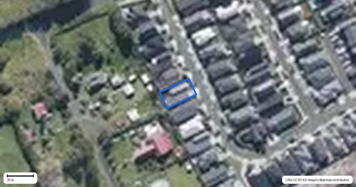 Property context map for 11 Makete Crescent, Hobsonville, Auckland