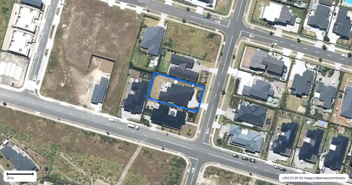 Property context map for 17 Keshvara Road, Beachlands, Auckland