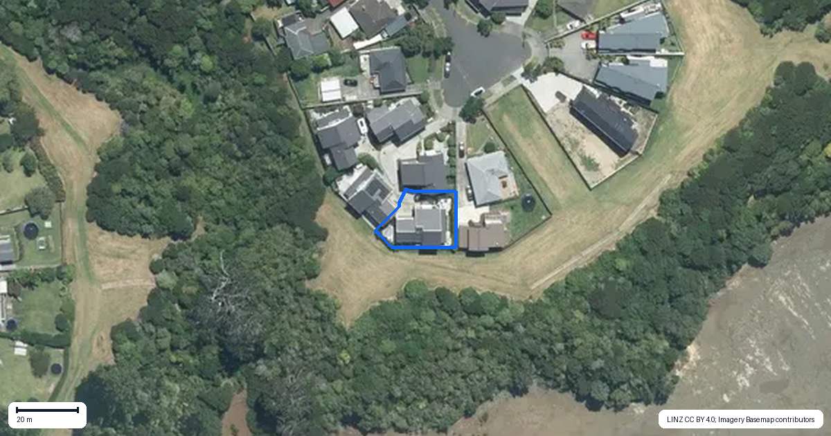 Property context map for 21C Fernwood Place, Wai o Taiki Bay, Auckland