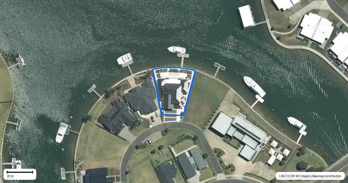 Property context map for 11 Capstan Crescent, Whitianga