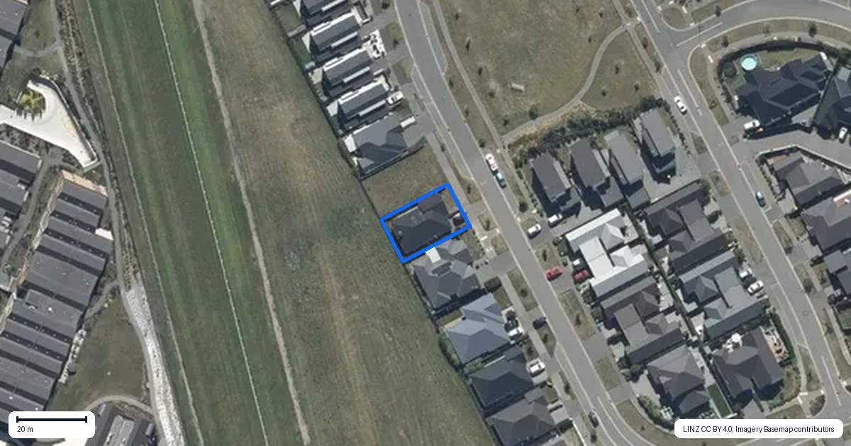 Property context map for 71 Manakura Street, Russley, Christchurch
