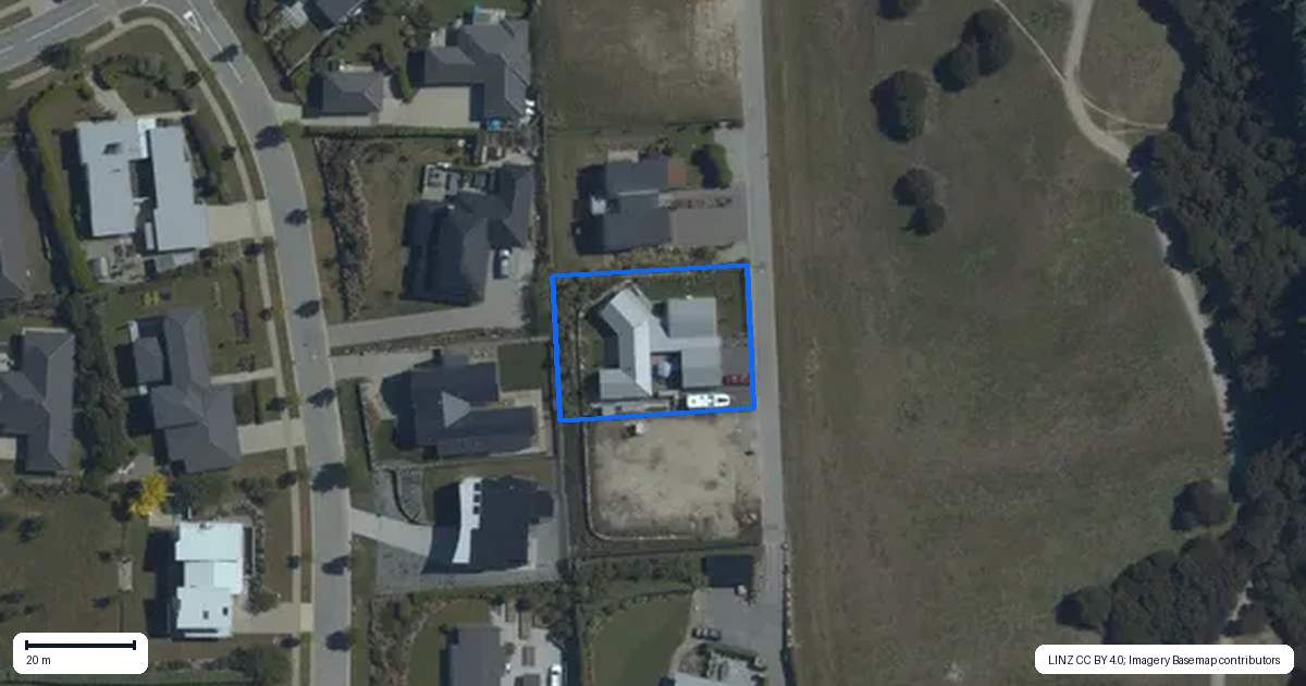 Property context map for 14 Platinum Ridge, Wanaka