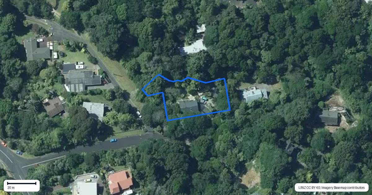 Property context map for 11 Kereru Place, Upper Vogeltown, New Plymouth
