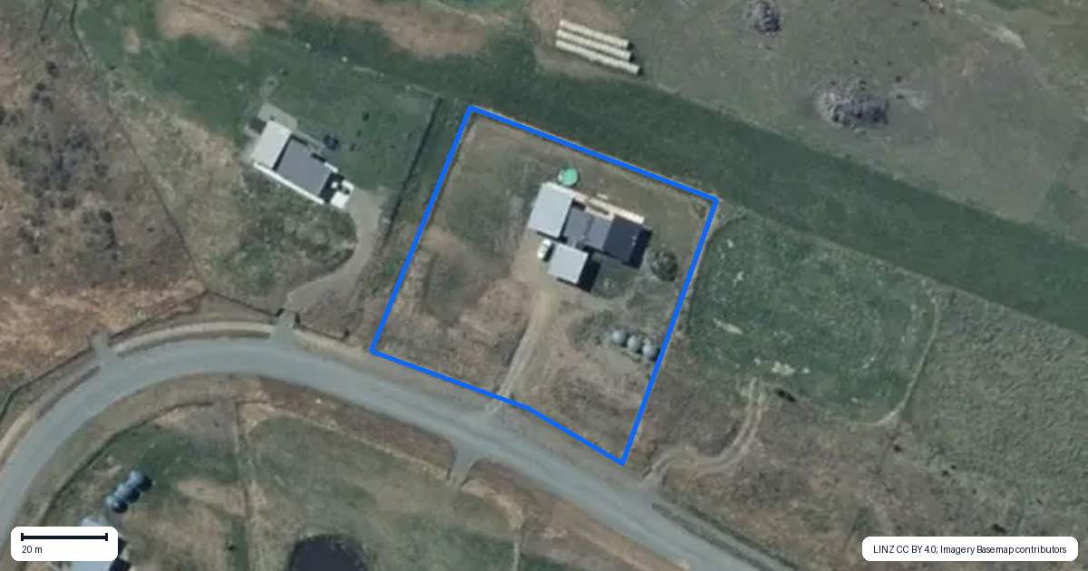 Property context map for 9 Truebridge Drive, Waitarere, Levin