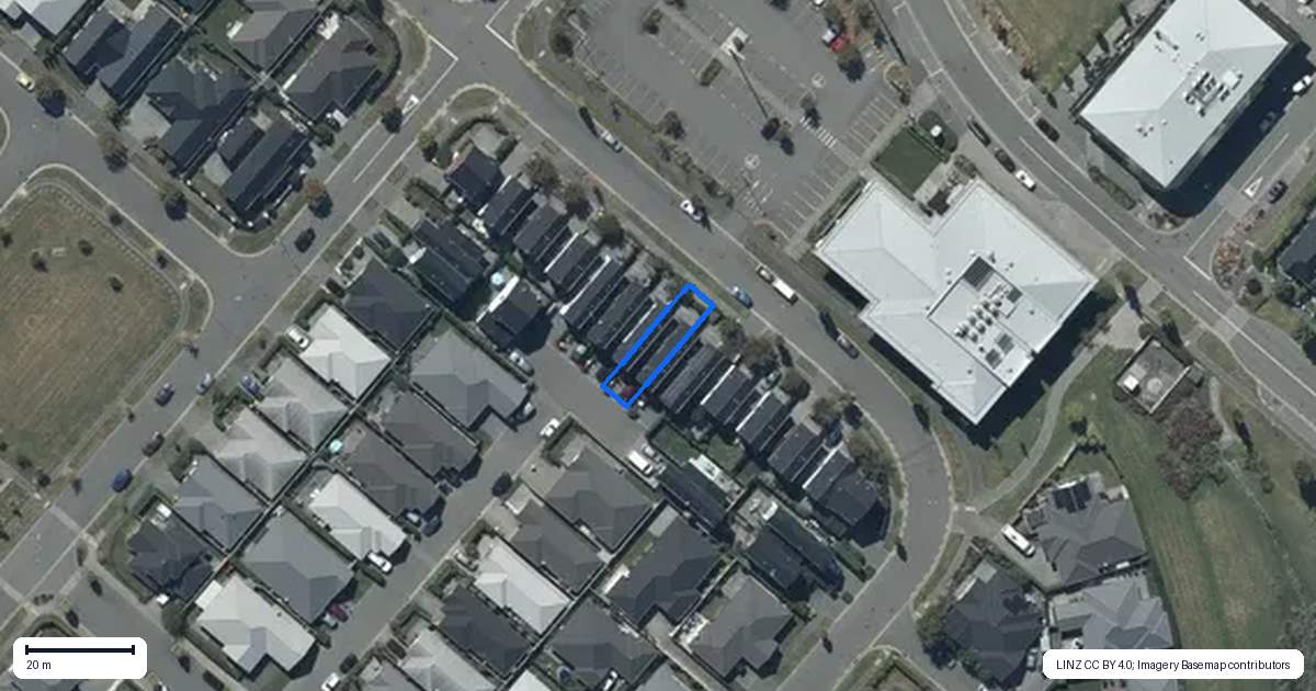 Property context map for 8A Packard Crescent, Halswell, Christchurch