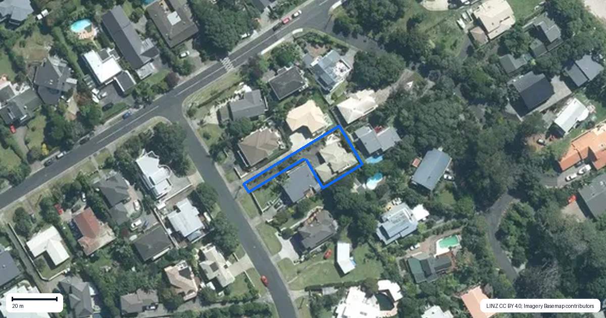 Property context map for 6B Tui Street, Torbay, Auckland