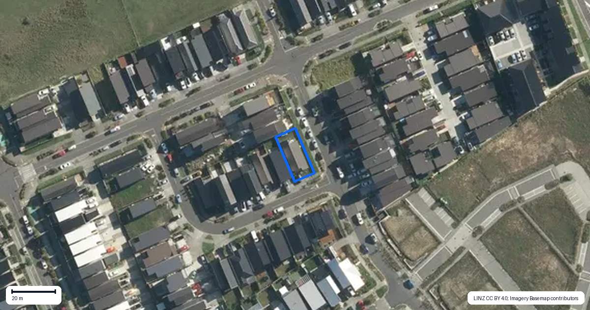 Property context map for 20 Herekino Street, Westgate, Auckland