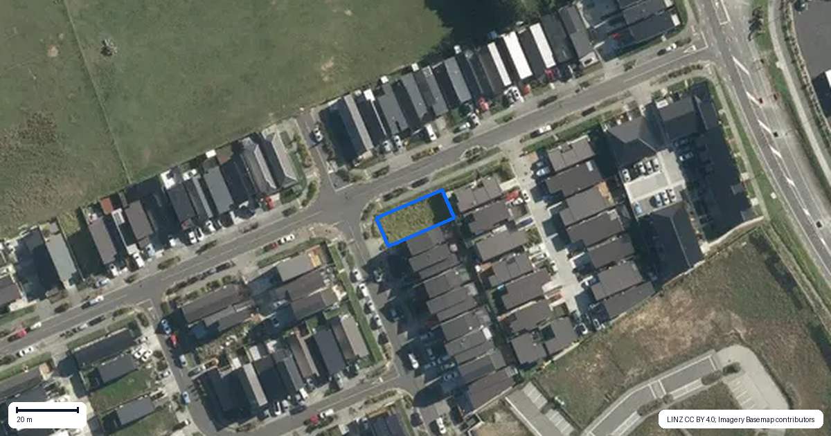 Property context map for 77 Tahetoka Street, Westgate, Auckland