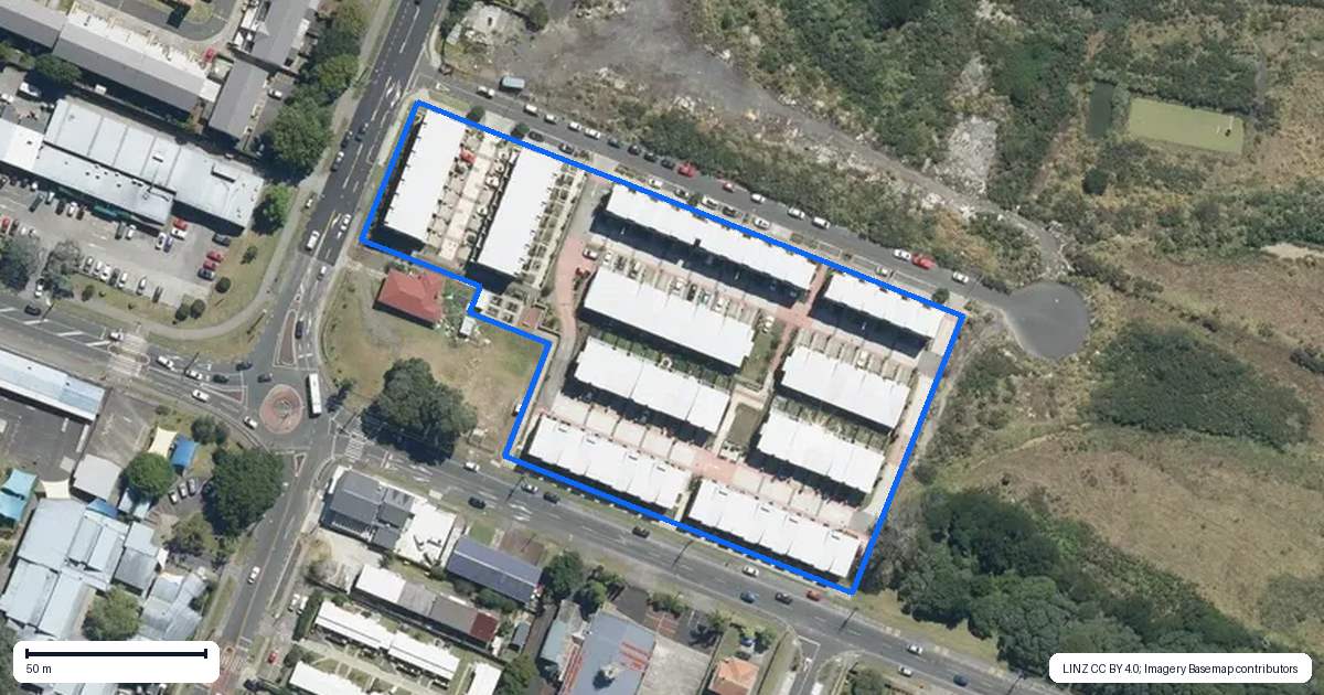 Property context map for 10 Ceramic Lane, New Lynn, Auckland
