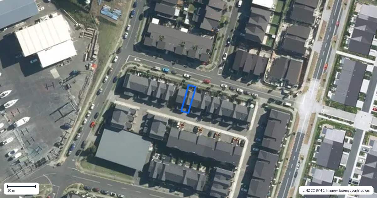 Property context map for 15 Gateway Avenue, Beachlands, Auckland