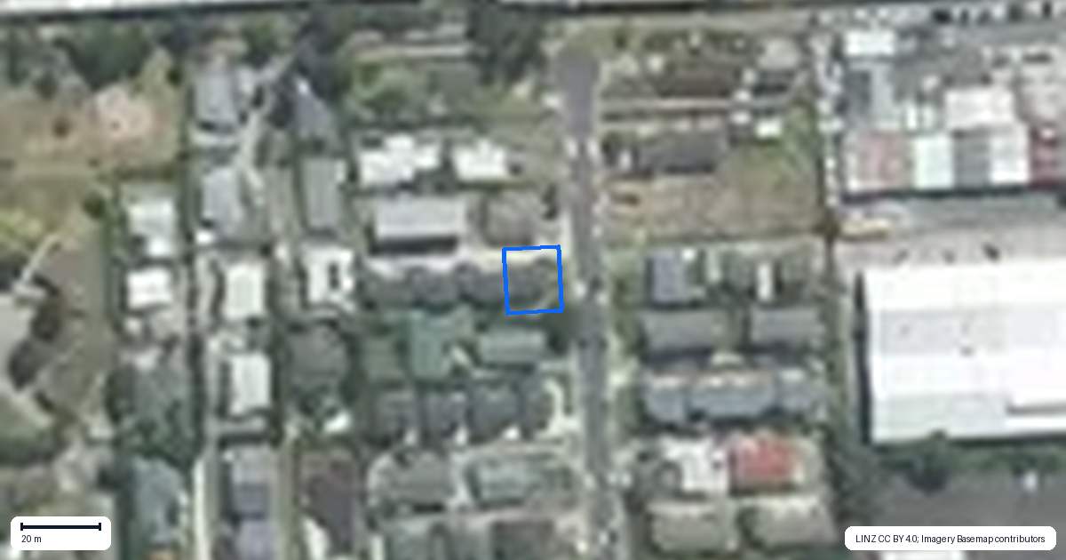 Property context map for 14A Woodall Place, Totara Vale, Auckland