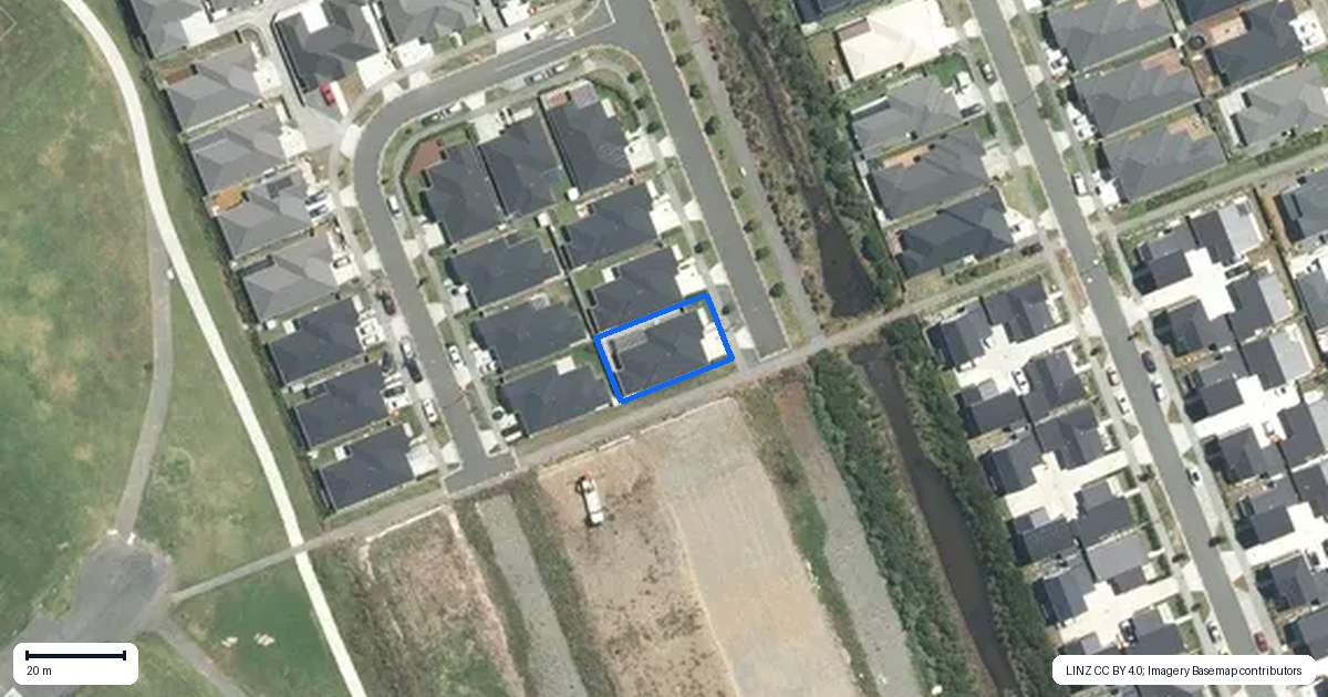Property context map for 12 Hukihuki Drive, Takanini, Auckland