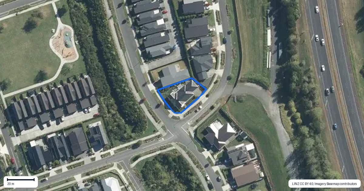 Property context map for 38 Pampas Drive, Wainui