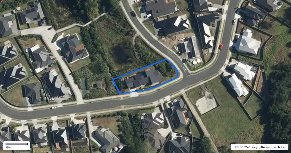 Property context map for 33 Pukemarino Road, Waimauku