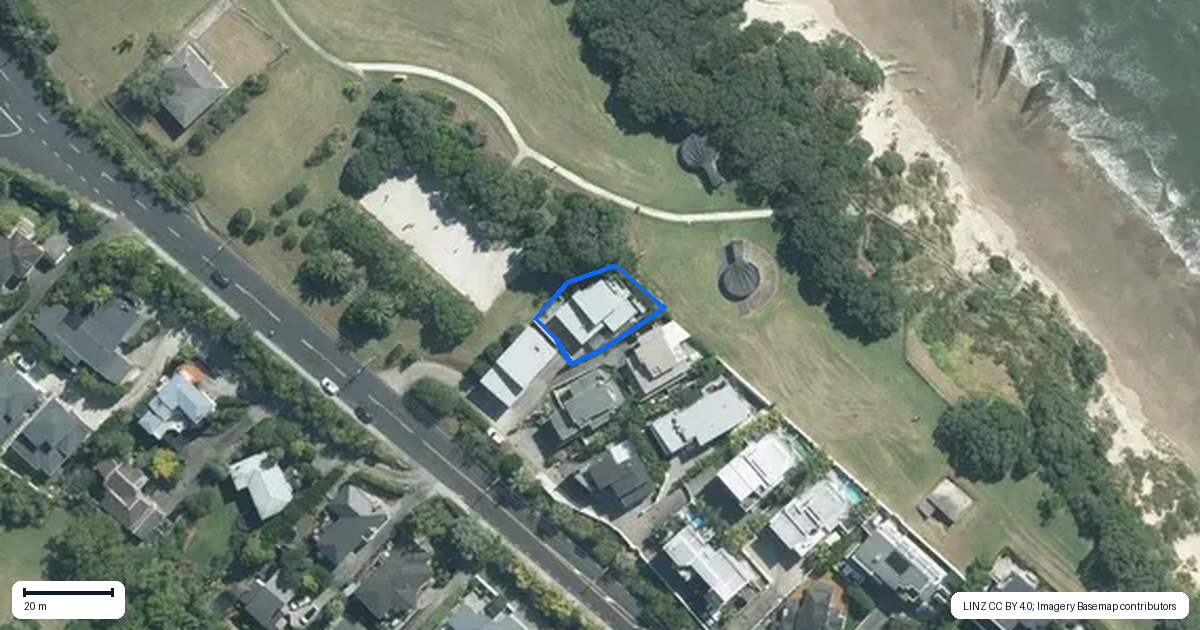 Property context map for 135 Beach Road, Castor Bay, Auckland