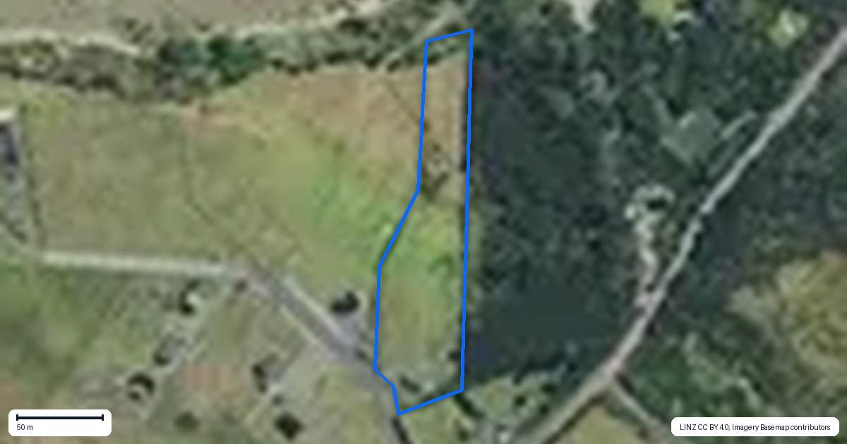 Property context map for 8 Dune Rise, Opononi