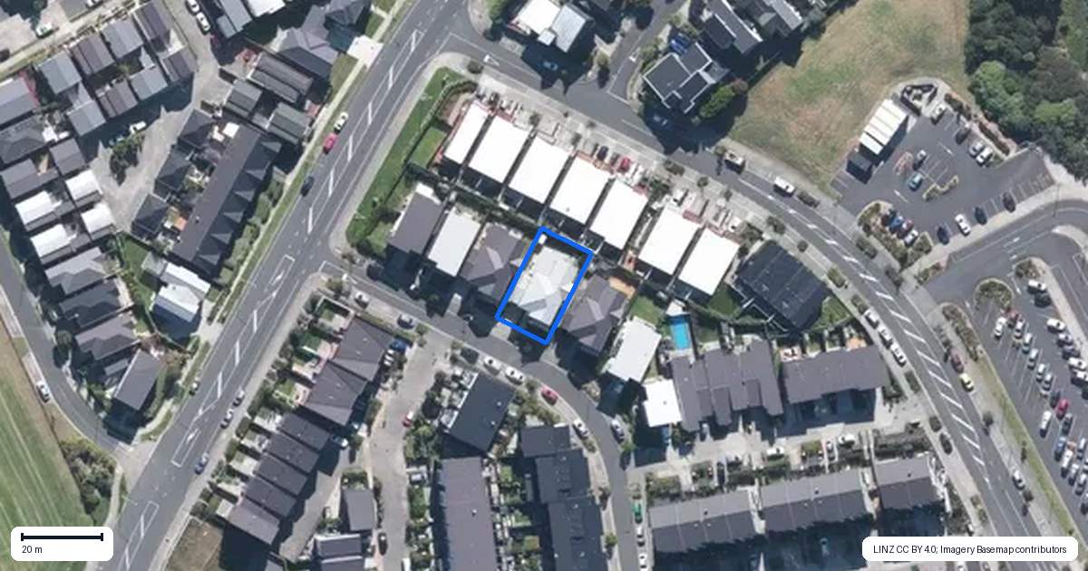 Property context map for 7 Te Aho Matua Road, Hobsonville, Auckland