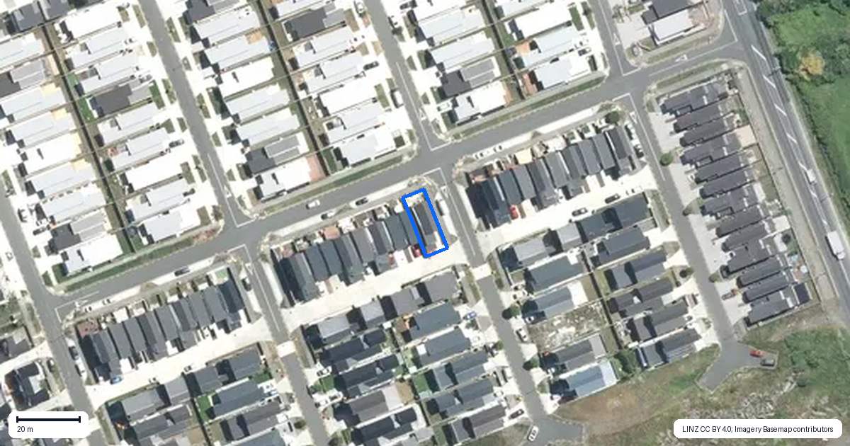 Property context map for 22 Parahau Road, Papakura