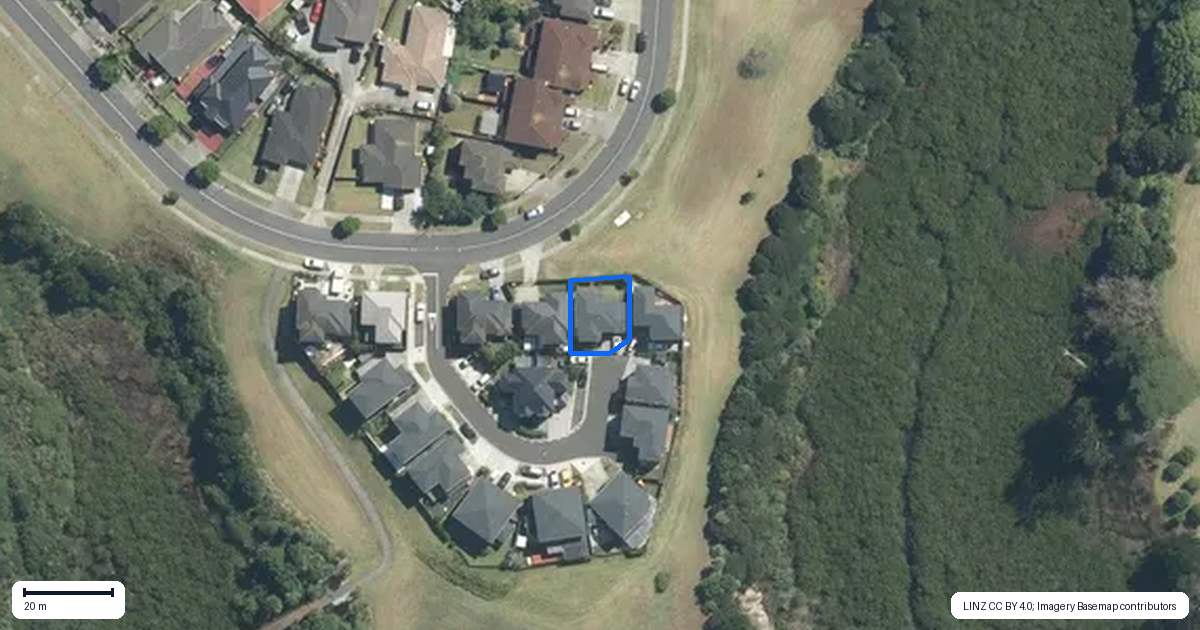 Property context map for 6 Nga Waka Place, Mangere, Auckland
