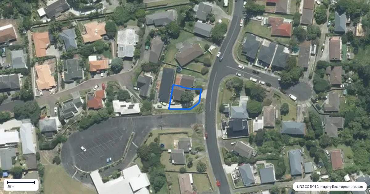 Property context map for 10A Finchley Road, Torbay, Auckland