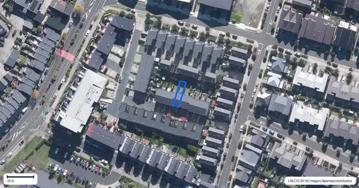 Property context map for 11 Kerewhenua Crescent, Hobsonville, Auckland